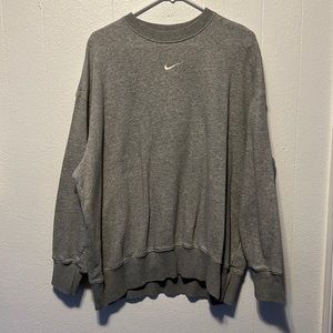 Nike crewneck